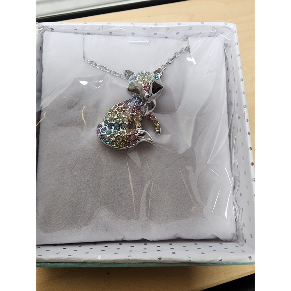 Womens Unbranded Fox Pendant Necklace Silver Multi-color New in box - Picture 3 of 4